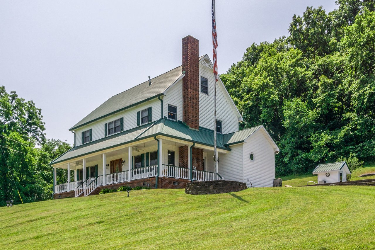 This Gorgeous Country Home in Lynnville TN is a Hidden Hilltop Gem
